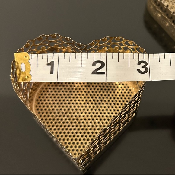 Metal Rose Heart Trinket Box - Picture 13 of 14